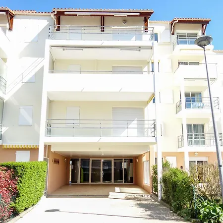 Jardins De Pontaillac-5 By Interhome